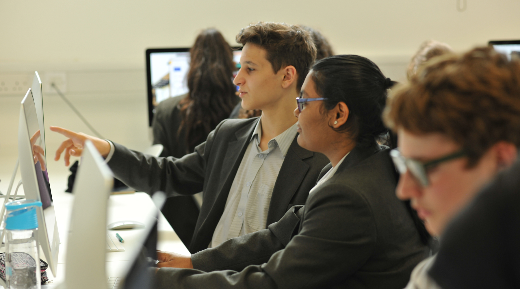 School life Archer Academy